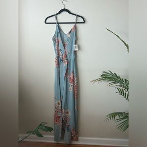 NWT- Olivaceous- Wrap dress M